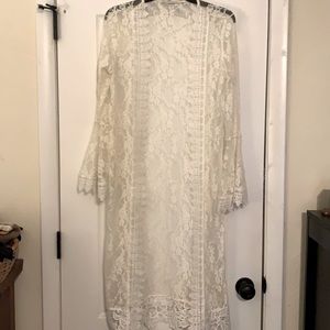 White lace kimono, brand unknown
